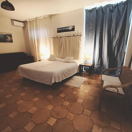 Antonhouse * Alghero
